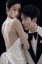-黑马婚纱摄影