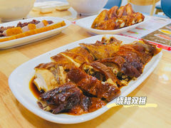 烧腊双拼-正東记港味烧腊餐室(天鹅湖银泰城店)