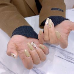 -H12 STAR日式美甲美睫专门店
