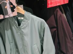 -优衣库(上海金桥国际商业广场店)