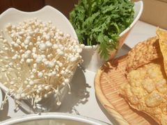-犇鼎牛潮汕牛肉火锅(新辰里学清路店)