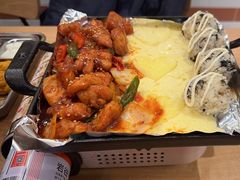 -WOW LUCKY创意韩料(龙阳广场店)
