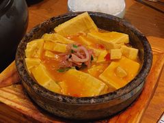 -云海肴·汽锅鸡·云南菜(天山百盛优客店)