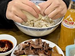 -天发芽·何记葫芦头泡馍·传统小吃(报恩寺街店)