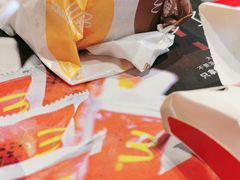 -麦当劳(展览路店)