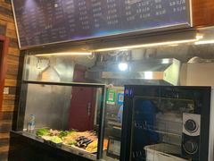 -万记麻辣烫国展总店