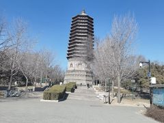 -玲珑塔公园