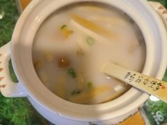 -那家老院子东北菜·饺子·小鸡炖蘑菇(艳华街店)