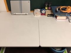 -moll学习桌椅(上海久光百货店)