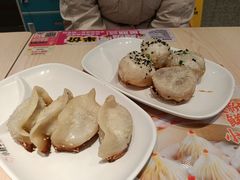 -小杨生煎(浦江欢乐颂店)