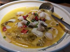 -荷塘秋月·本帮江浙菜(国权路店)