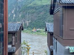 -跃进桥火烧鸡(怒江西岸店)