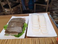 山药-陆记牛庄·碳锅龙虾烧烤(爱上花园店)