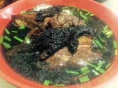 -小龙大肉面馆