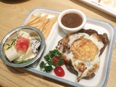 -菲滋意式休闲餐厅(北仑银泰城店)
