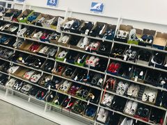 -BIGOFFS 超级折扣(仁恒伊势丹店)