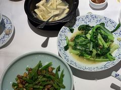 -围龙屋客家食府(福田店)