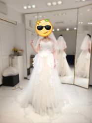 点击看大图 -GRACE KELLY婚纱与礼服(北京店)