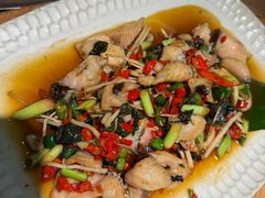 -一朵菌·野生菌探索家火锅(南亚店)