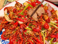 -乡土黄·鲜牛肉火锅·小龙虾(兴业街店)
