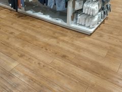 -优衣库(南宁万象城店)