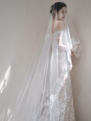 -艾米丽婚纱礼服