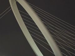 -南京眼步行桥