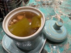 瑶柱节瓜炖花胶汤-粤·向群饭店(麓景路店)