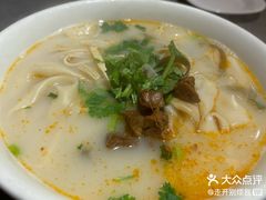 -郑享吃烧烤烩面(红专路店)