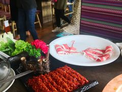 火爆辣牛肉-滇釜火锅·能喝汤的火锅(车公庄店)