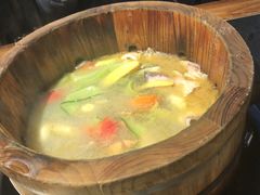 -秋语木桶鱼.酸菜鱼(开发区火车站店)