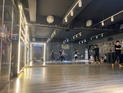 -YASAKI国际舞蹈中心