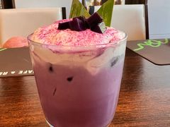 紫薯拿铁-Chom Cafe and Restaurant
