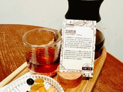 云南醉莲手冲咖啡-藏书馆咖啡LibraryCoffee·Bistro(牡丹园店)