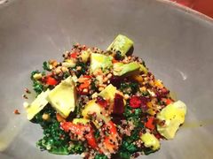 半颗牛油果-HELLO MUSAE 拾光缪斯餐厅·纯正希腊风味(苏州中心店)