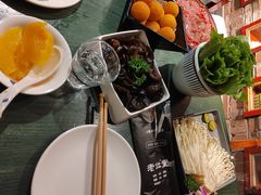 -老灶堂文创火锅(文艺路店)