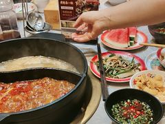 -沸炉重庆老火锅(军事博物馆店)