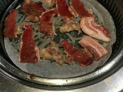 -佰烧海鲜烤肉火锅自助(世茂国际广场店)