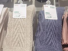 -hotwind热风(中贸广场店)