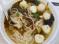 -老滕家过桥米线(金鱼胡同店)