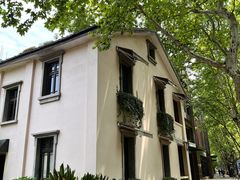 -也枫·小黄楼(南山路旗舰店)