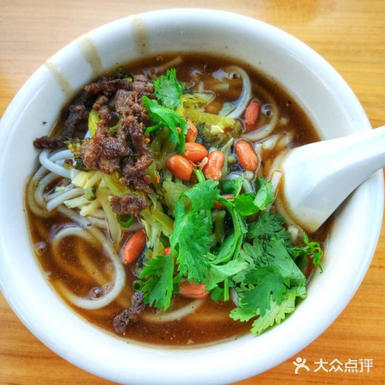昌连抱罗粉店(龙楼店)