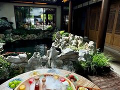 -鲤院·新中式美学·庭院餐厅(夫子庙店)