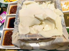 -95号酱骨·一块豆腐(展春园西路店)