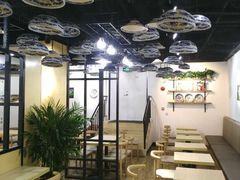大堂-两勺子一碗口水鸡拌面