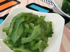-潇湘华天大酒店-湘·悦美食街(芙蓉中路店)