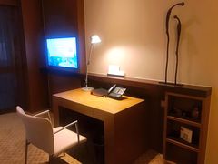 -上海外滩茂悦大酒店