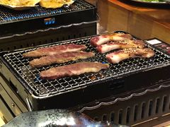 -肉魁屋·烧肉·烧鸟·酒场(高新店)