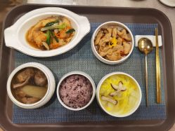 -安雅国际月子会所(拱北森宇富通店)