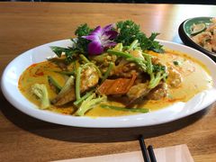 -暹罗酒肆泰餐厅酒吧